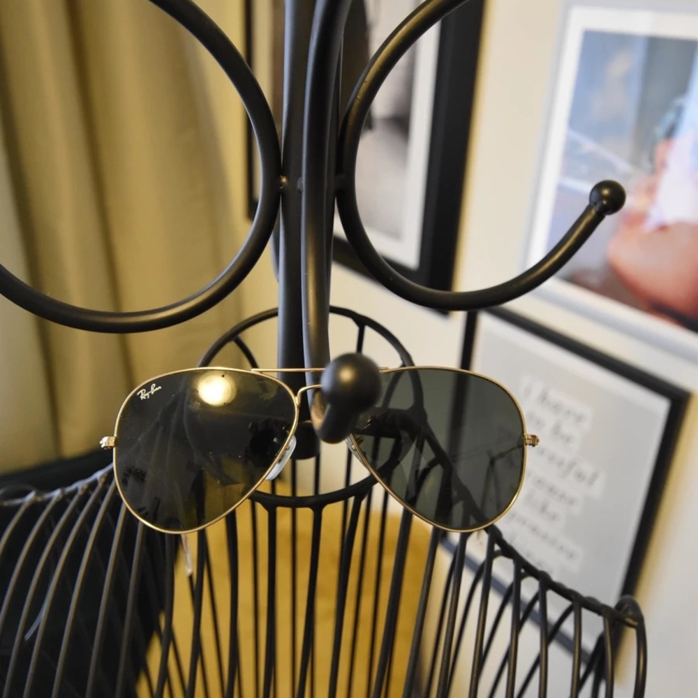 Aviator sunglasses